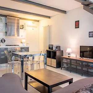splendido-loft-dergano-m3.italymilanhotels.net/